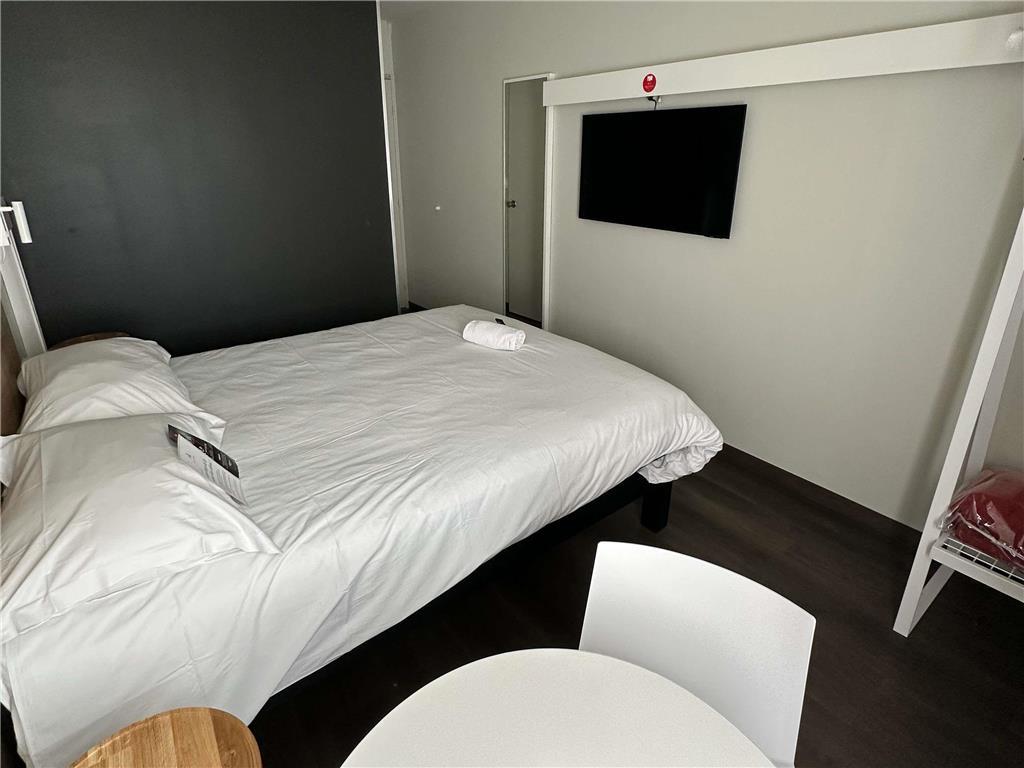 Ibis Abbeville Room photo